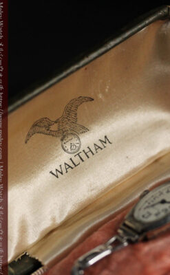 ウォルサムの上品な楕円形の女性用アンティーク腕時計 【1931年製】箱付き-W1507-16