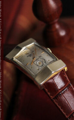 グリュエンの騎士の兜を彷彿とさせるアンティーク腕時計【1951年頃】-W1510-13