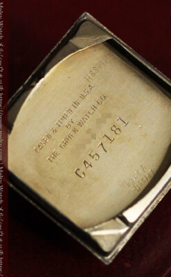 グリュエンの騎士の兜を彷彿とさせるアンティーク腕時計【1951年頃】-W1510-17