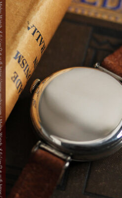 英国ベンソン 銀無垢＆黒文字盤の風格あるアンティーク腕時計 【1918年製】-W1512-19