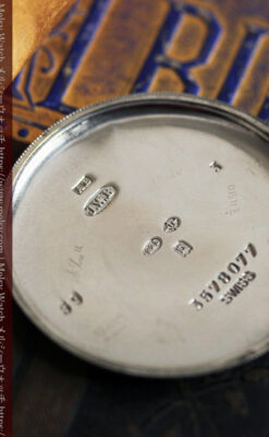 英国ベンソン 銀無垢＆黒文字盤の風格あるアンティーク腕時計 【1918年製】-W1512-20