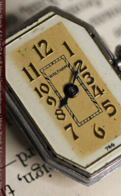 昭和初期の深みあるウォルサムの女性用アンティーク腕時計 【1934年製】箱付き-W1516-13