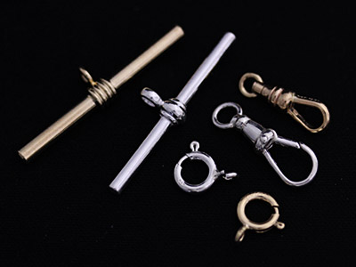 チェーンに取り付けるクリップとT字バー