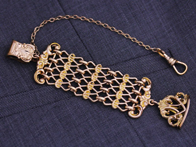 徽章型・装飾チェーン