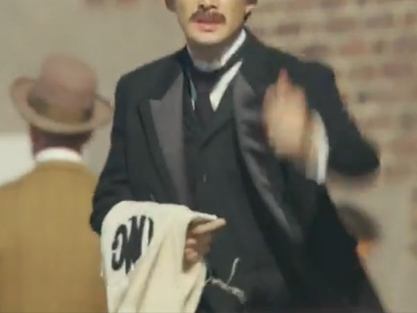 大河ドラマいだてんで大森兵蔵を演じる竹野内豊の懐中時計チェーン