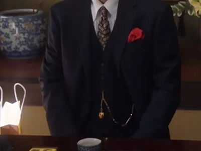 フジテレビのドラマ・ルパンの娘 続編で三雲尊を演じる渡部篤郎の懐中時計チェーン