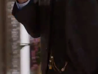 フジテレビのドラマ・ルパンの娘で三雲尊を演じる渡部篤郎の懐中時計チェーン